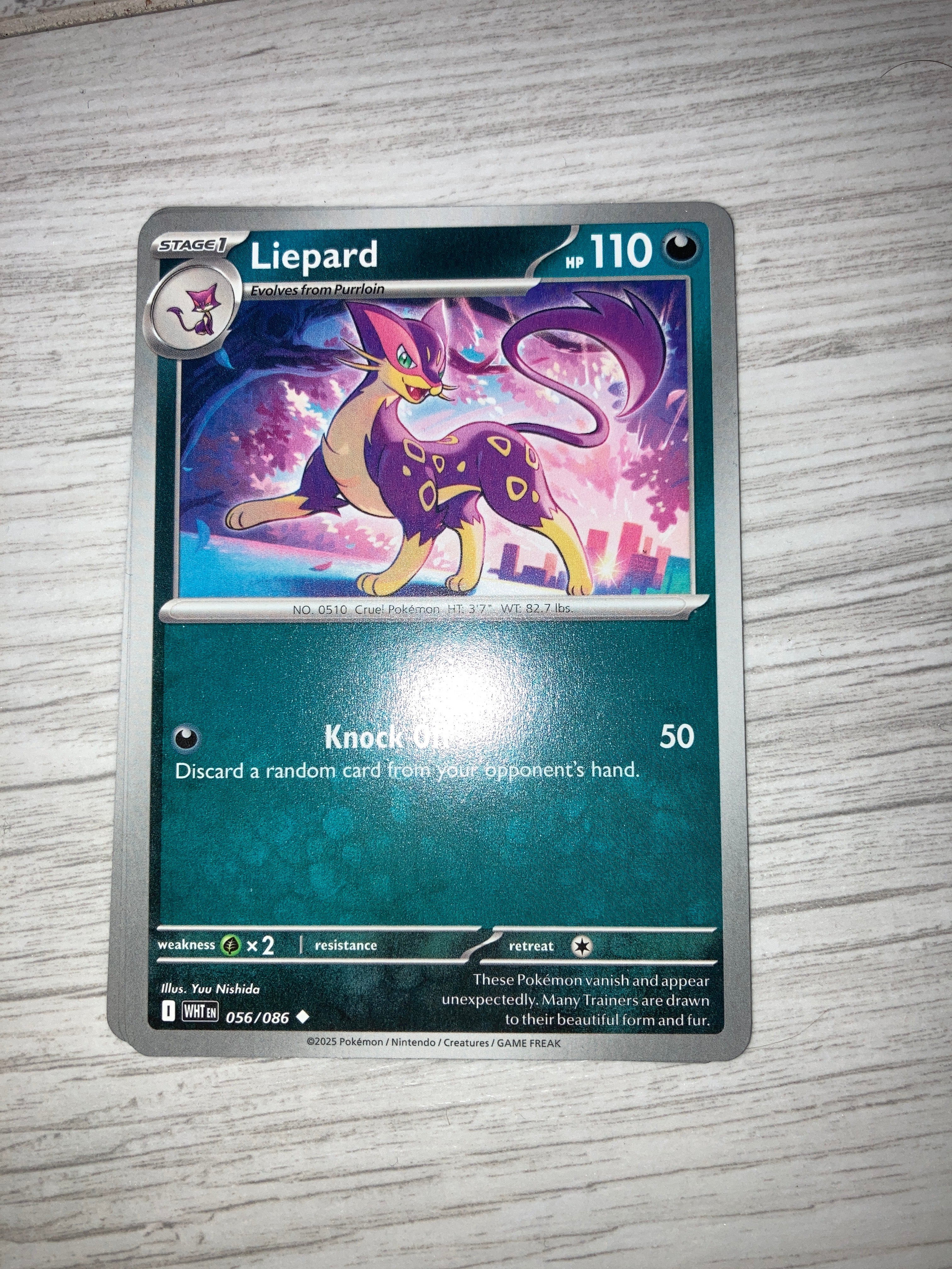 Liepard White Flare EN 056/086